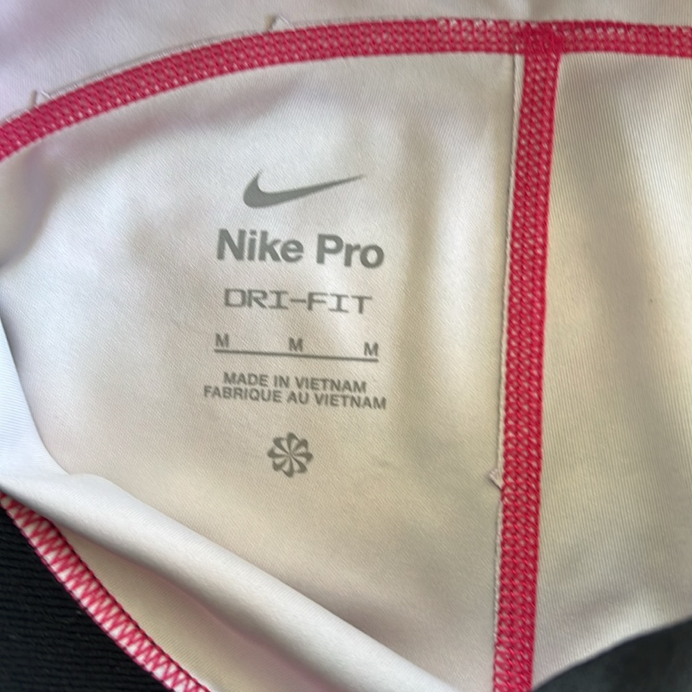 Nike Kids Floral Print Shorts - Red and Pink - Picture 3 of 3